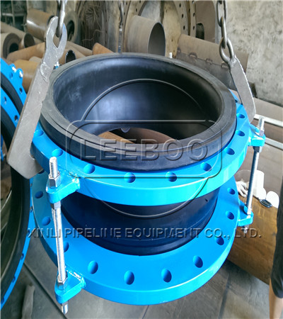 <a href=http://www.xinligj.com target=_blank class=infotextkey>可曲撓橡膠接頭</a>的配套法蘭