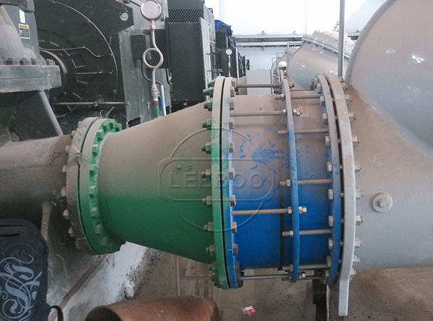 香港機(jī)場鋼制伸縮接頭現(xiàn)場圖